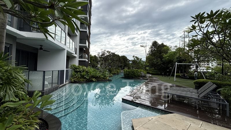 THE CLEMENT CANOPY 13