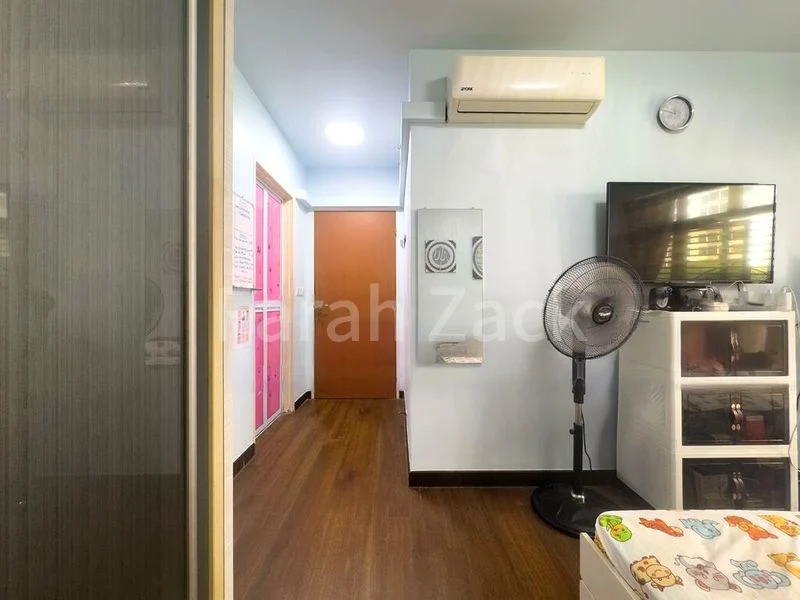 FERNVALE ST 15