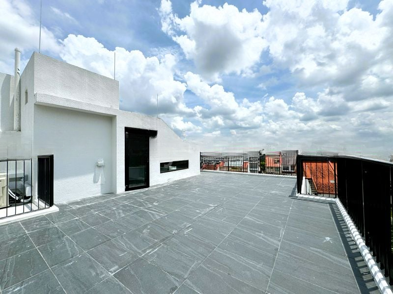THE JARDINE RESIDENCES 15