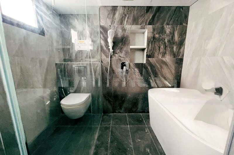 GOLDEN HILL ESTATE 8