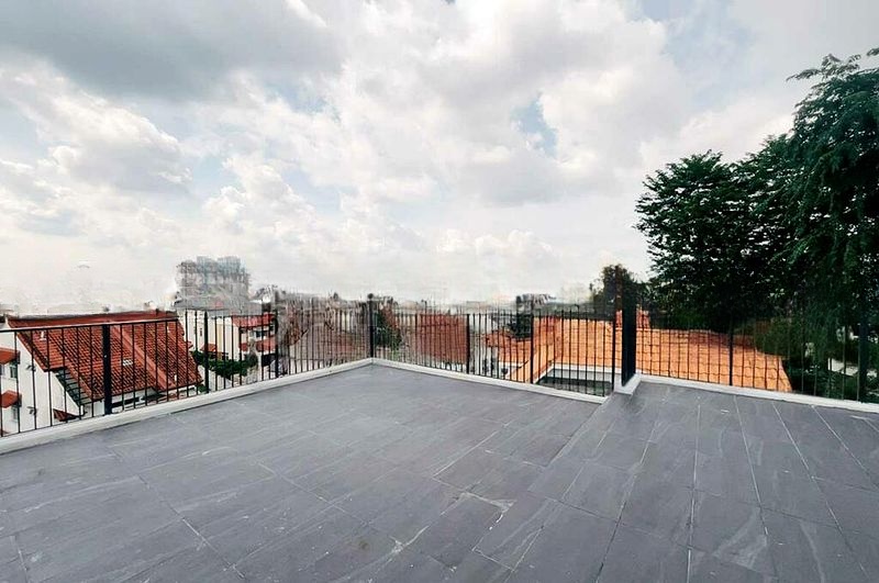 GOLDEN HILL ESTATE 2