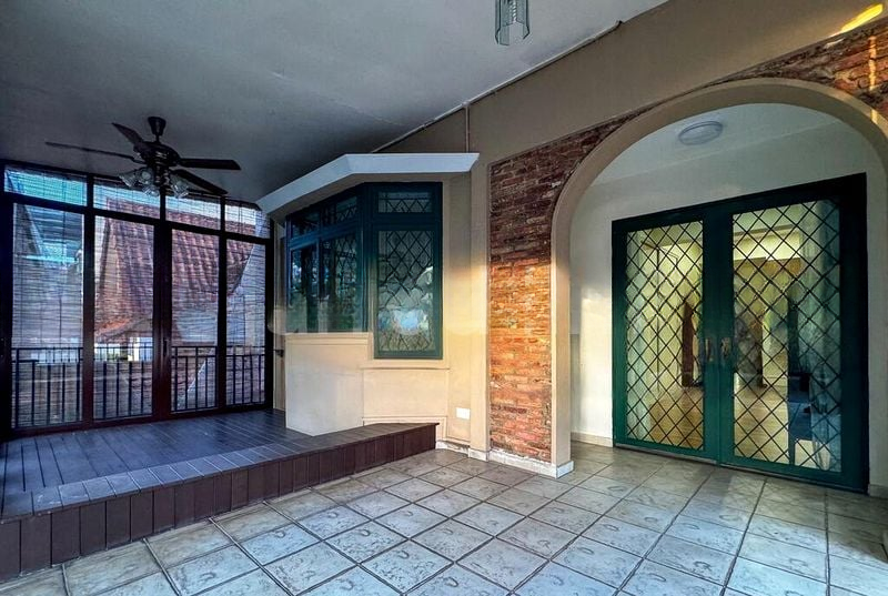 THOMSON HILLS ESTATE 8