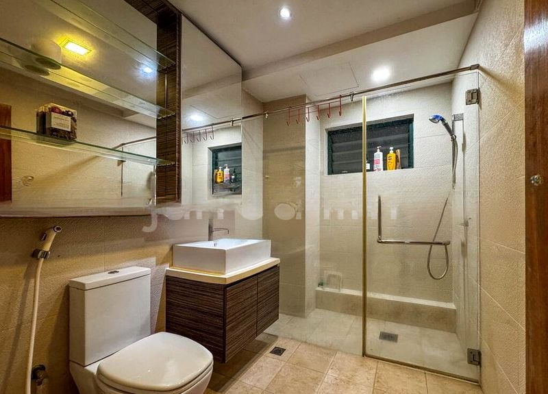 THOMSON HILLS ESTATE 3