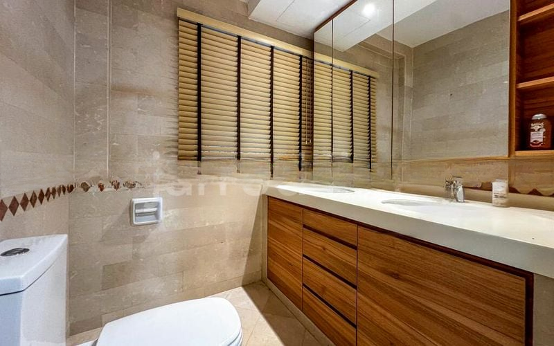 THOMSON HILLS ESTATE 15