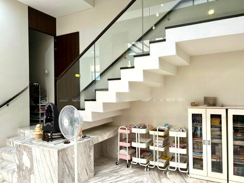 SELETAR HILLS ESTATE 2