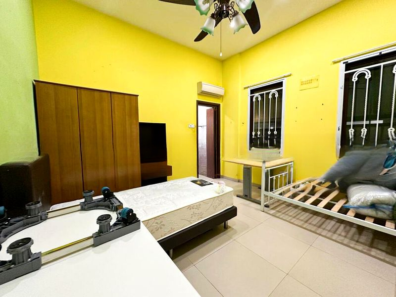 SELETAR HILLS ESTATE 6