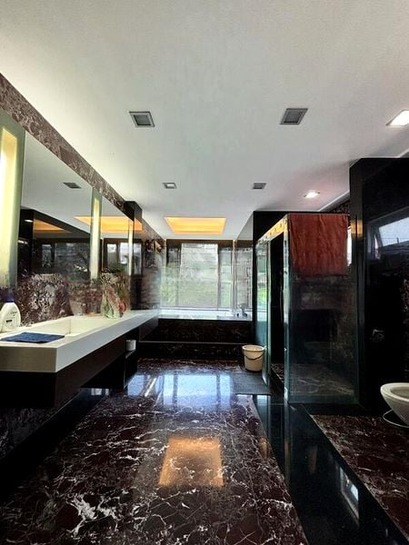LENTOR VILLAS 6