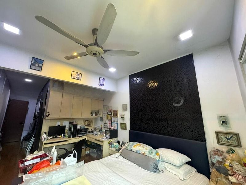 GOLDEN HILL ESTATE 2