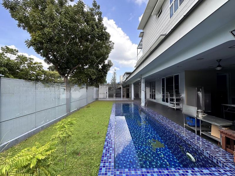 GOLDEN HILL ESTATE 8