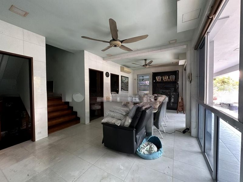 GOLDEN HILL ESTATE 4