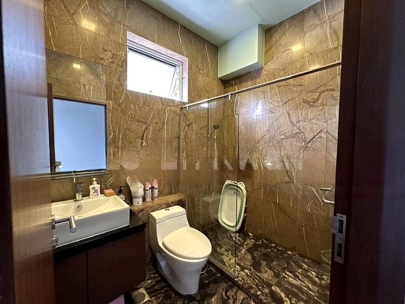 GOLDEN HILL ESTATE 7