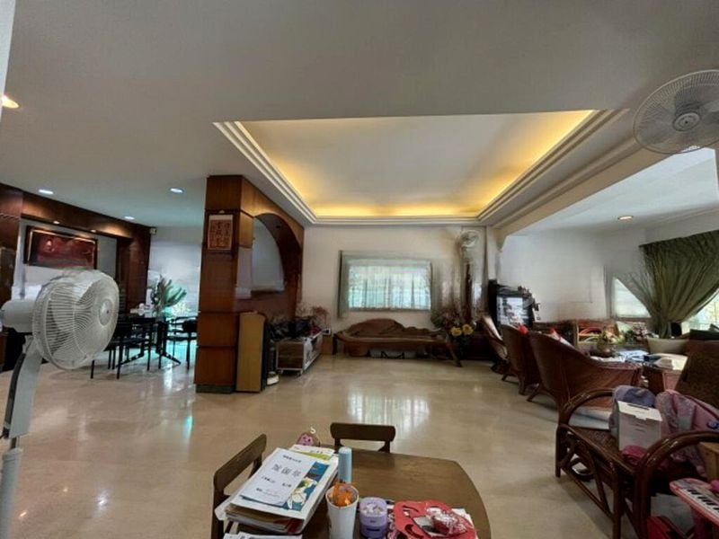 SPRING PARK ESTATE 9