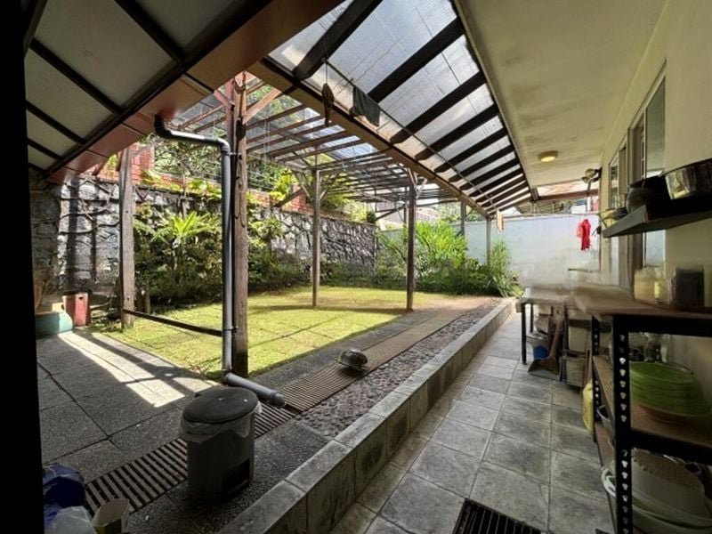 SPRING PARK ESTATE 2