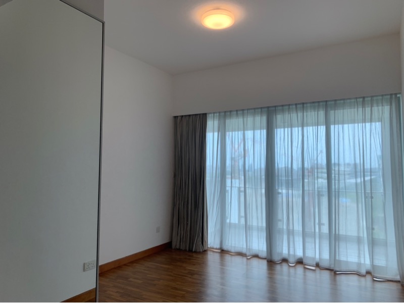 THE ROCHESTER RESIDENCES 21