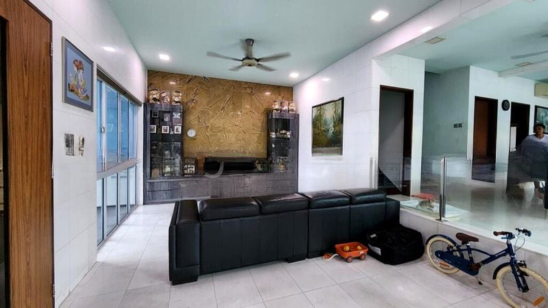 GOLDEN HILL ESTATE 8