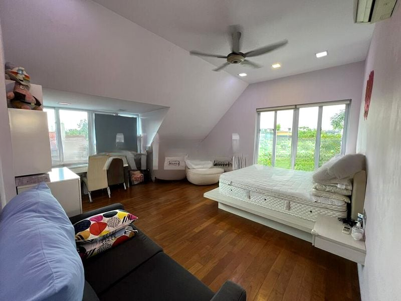 GOLDENHILL PARK CONDOMINIUM 3