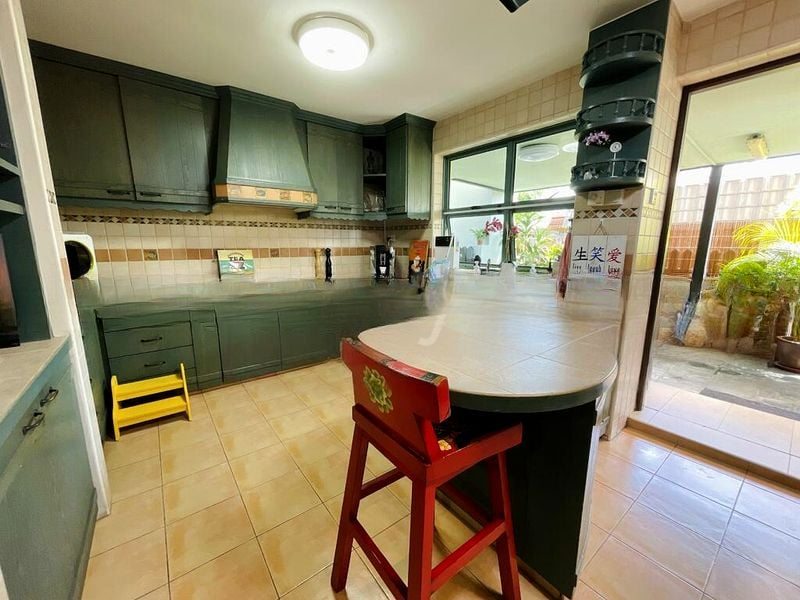 SPRING PARK ESTATE 14