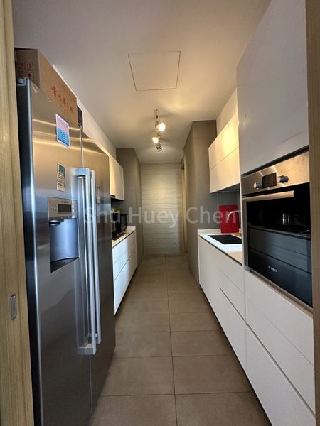 SKYLINE RESIDENCES 6