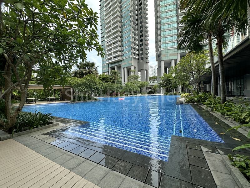 SKYLINE RESIDENCES 11