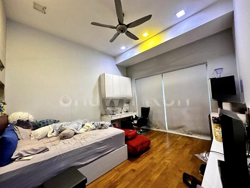 GOLDEN HILL ESTATE 6