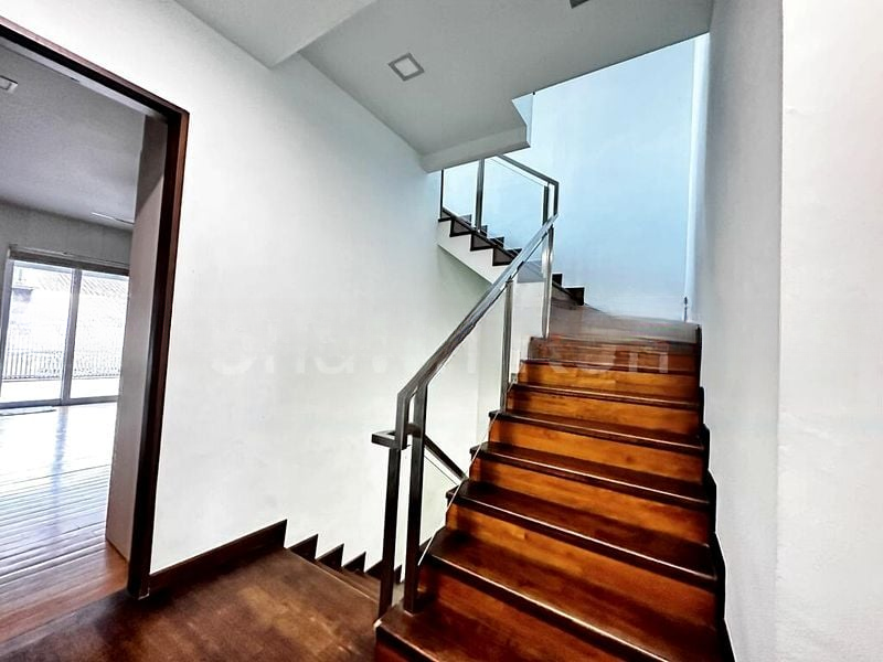 GOLDEN HILL ESTATE 9