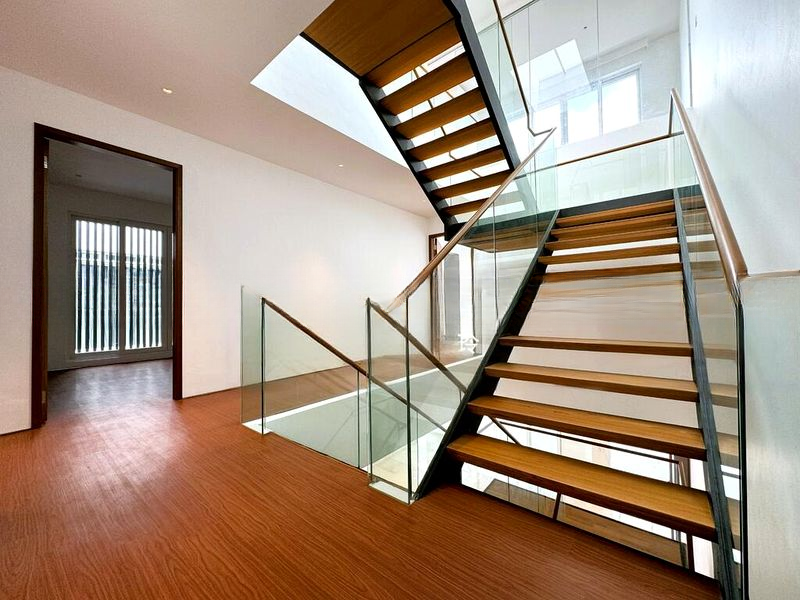 SELETAR HILLS ESTATE 5