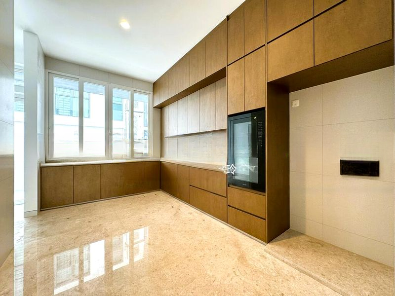 SELETAR HILLS ESTATE 3