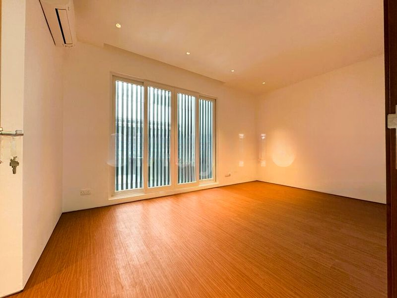 SELETAR HILLS ESTATE 6