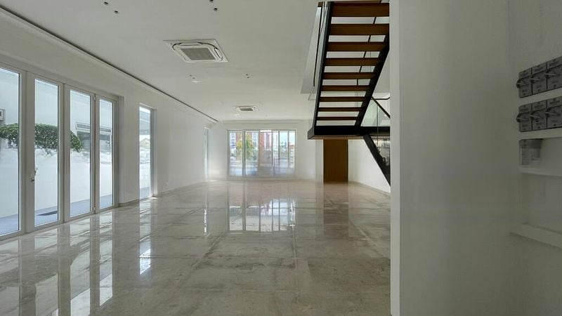 SELETAR HILLS ESTATE 6