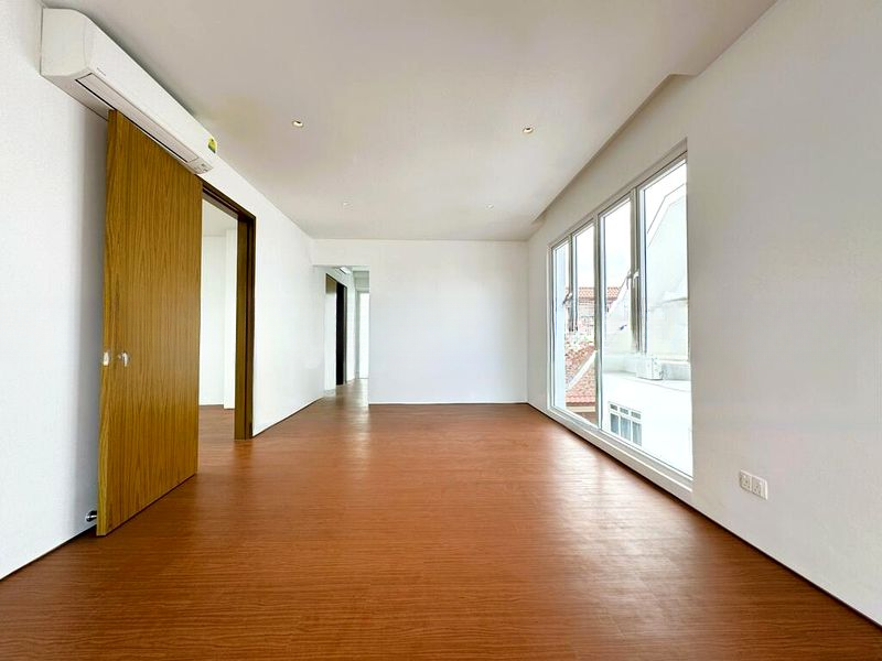 SELETAR HILLS ESTATE 4