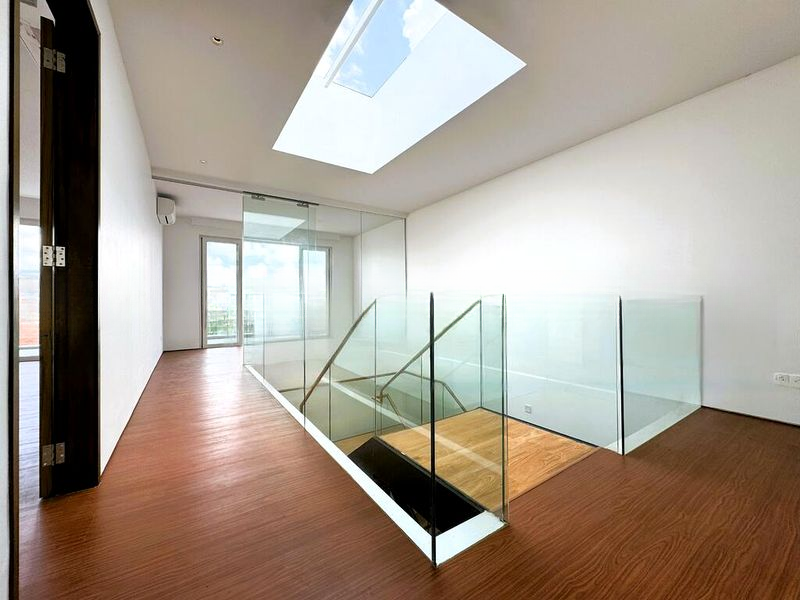 SELETAR HILLS ESTATE 5