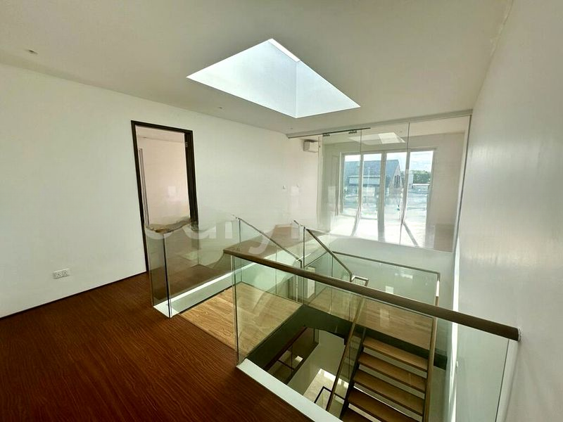 SELETAR HILLS ESTATE 9