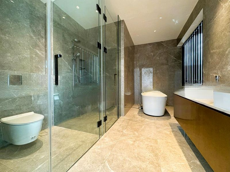 SELETAR HILLS ESTATE 5