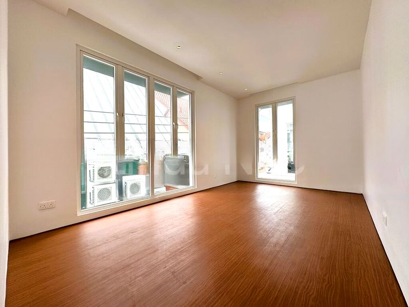 SELETAR HILLS ESTATE 7