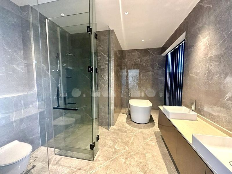 SELETAR HILLS ESTATE 5