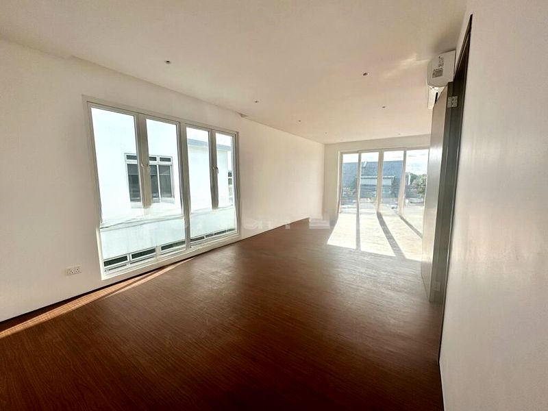 SELETAR HILLS ESTATE 6