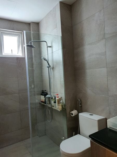 PEAKVIEW ESTATE 8