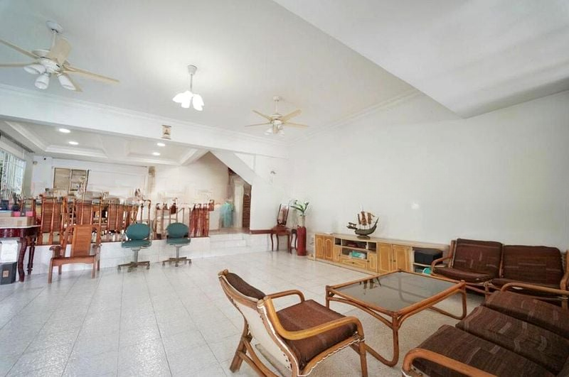 SEA BREEZE TERRACE 1