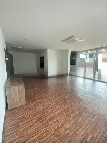 SELETAR HILLS ESTATE 13