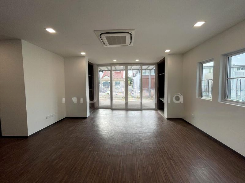 SELETAR HILLS ESTATE 9