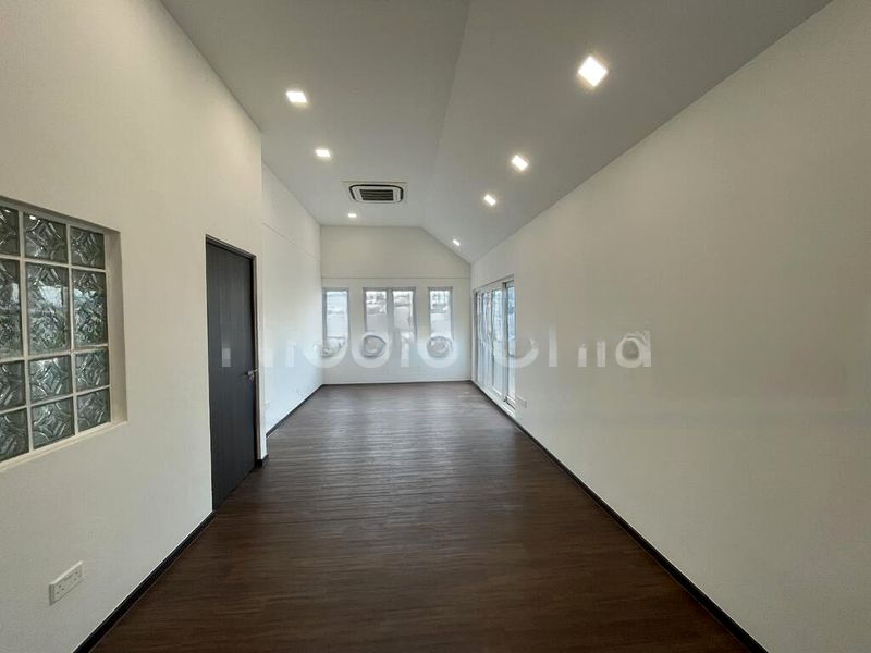 SELETAR HILLS ESTATE 6