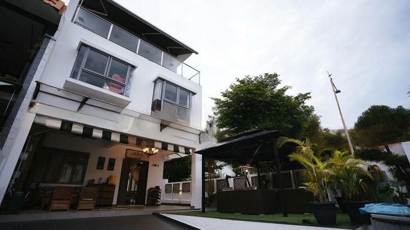 PEAKVIEW ESTATE 15