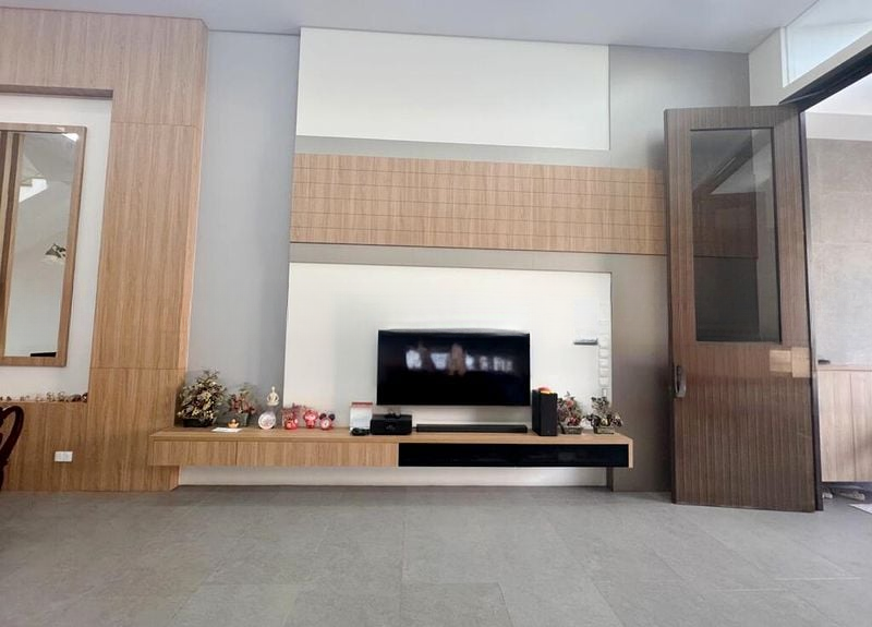 SEMBAWANG HILLS ESTATE 8