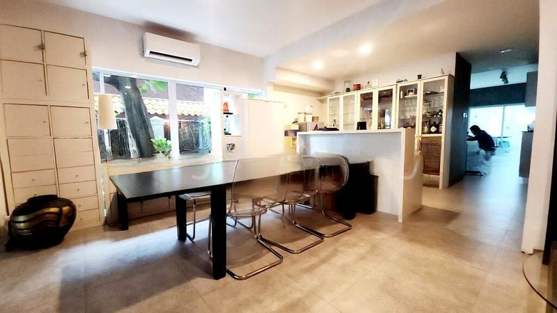 BISHAN PARK CONDOMINIUM 4