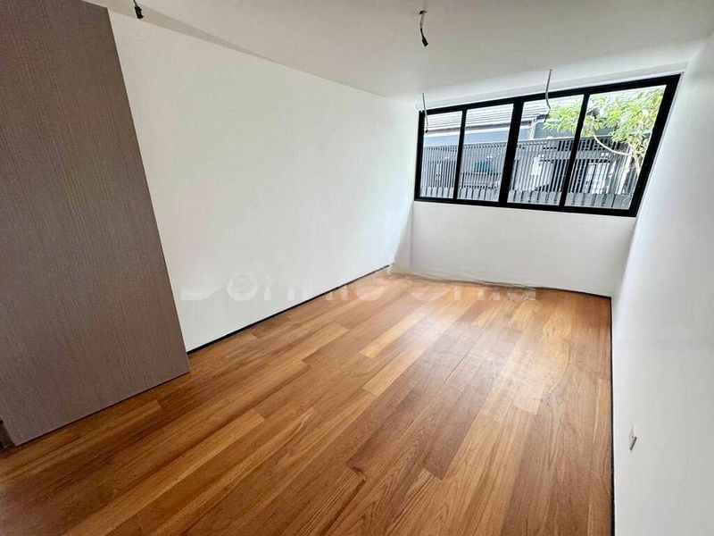 SEMBAWANG HILLS ESTATE 4