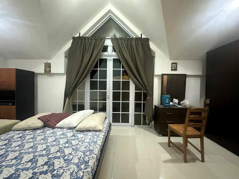 SEMBAWANG HILLS ESTATE 3