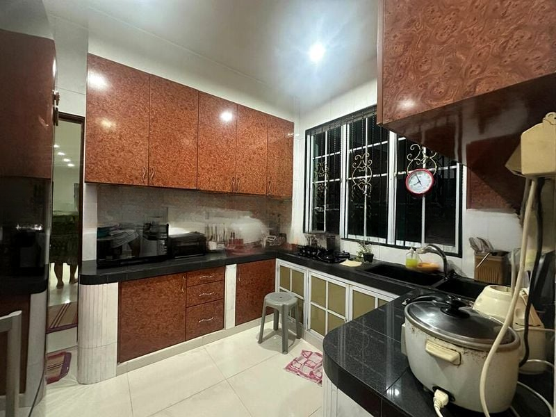 SEMBAWANG HILLS ESTATE 5