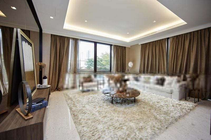 CAYMAN RESIDENCES 1