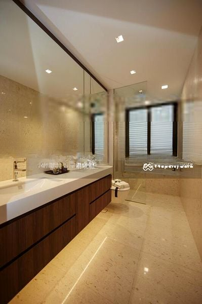 CAYMAN RESIDENCES 13