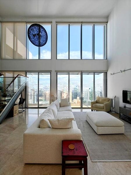 LEONIE HILL RESIDENCES 1